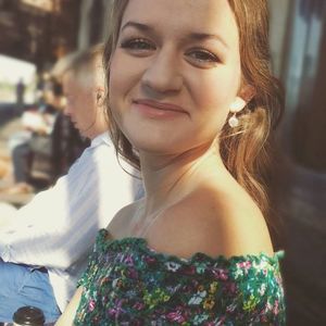 Meet your Posher, Emma